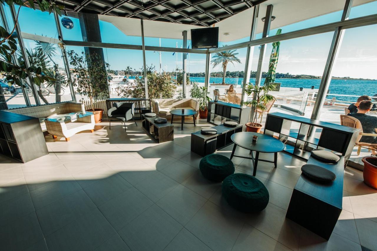 The Loza - Seaside Festival Hotel ノヴァリャ エクステリア 写真