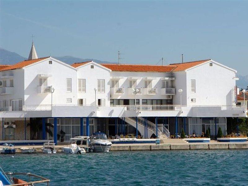 The Loza - Seaside Festival Hotel ノヴァリャ エクステリア 写真