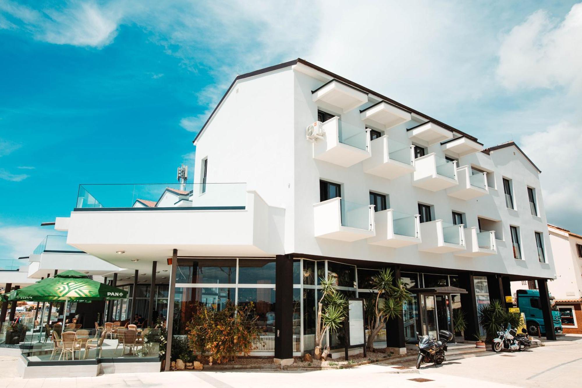 The Loza - Seaside Festival Hotel ノヴァリャ エクステリア 写真